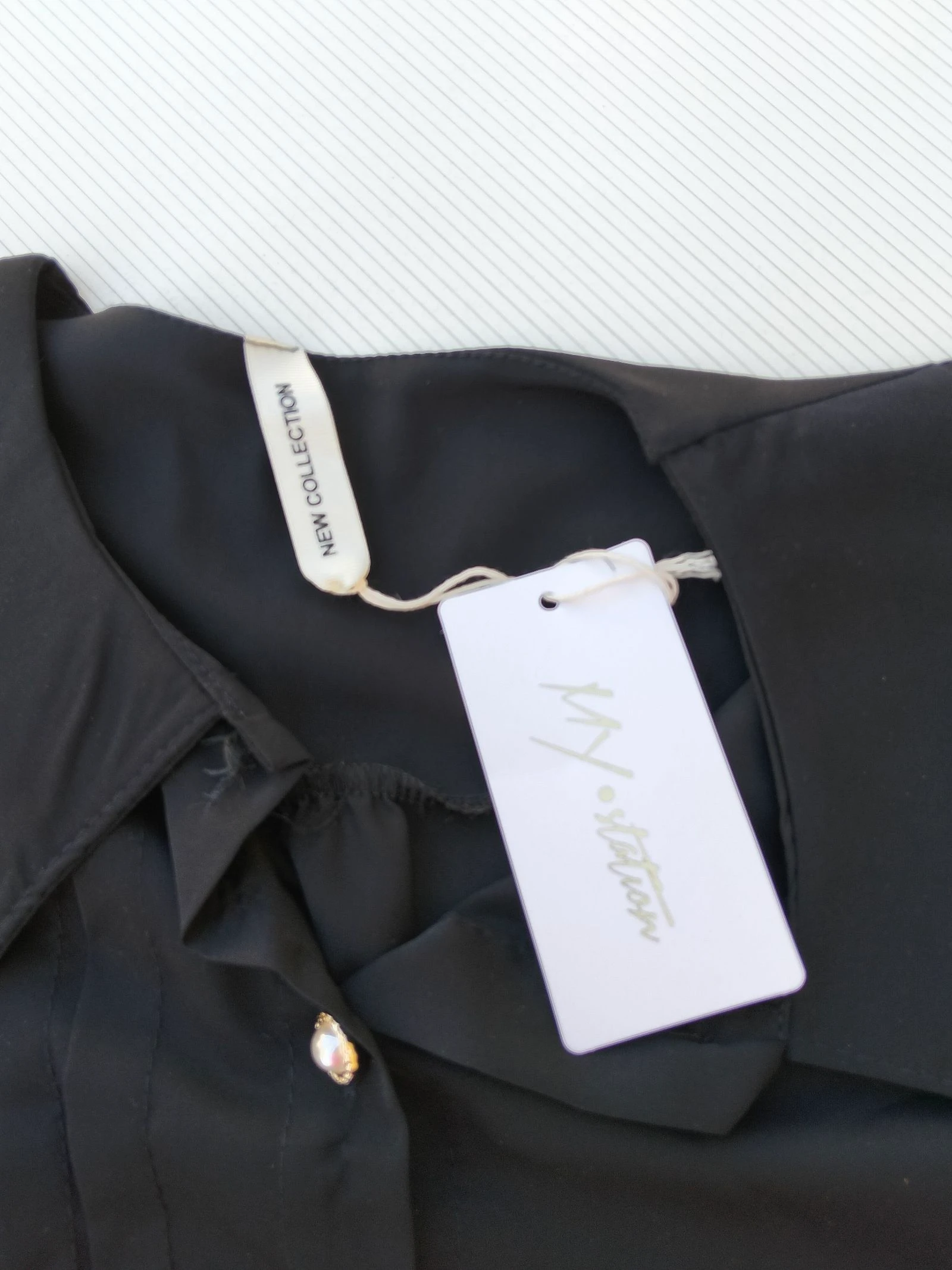Camisa negra botones joya – photo 7